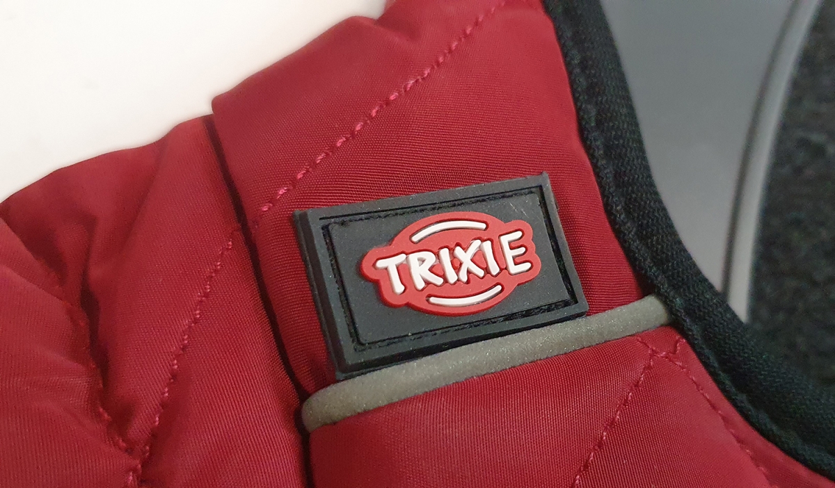 Zdjęcie Trixie Płaszczyk przeciwdeszczowy Minot ocieplony czerwony dł. 30 cm