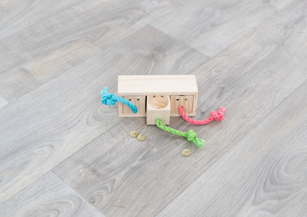 Zdjęcie Trixie Snack Cube   zabawka edukacyjna dla królika 16 x 7 x 6 cm