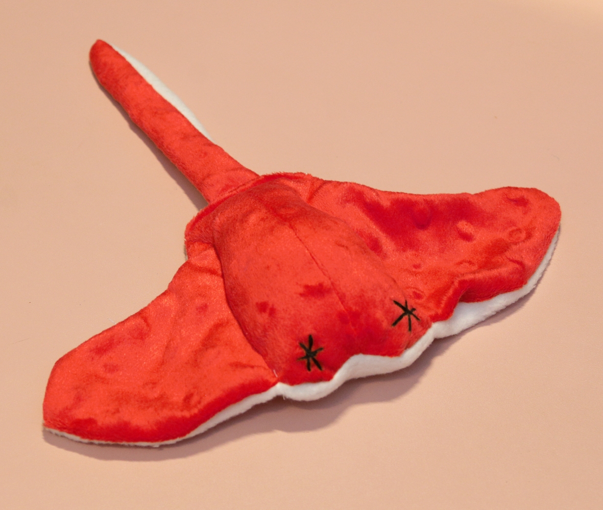 Zdjęcie Kotul Craft Płaszczka z kocimiętką zabawka dla kota  czerwona furia minky 25 x 27 cm