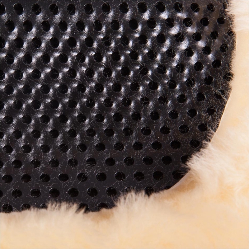 Zdjęcie BR Terapeutyczny żel pod siodło z materiałem z materiałem Dri-Lex i futrem owczym czarny 
