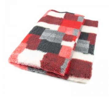 Zdjęcie Dry Bed Suche legowisko antypoślizgowe Gęstość A+ patchwork czerwony 100 x 75 cm