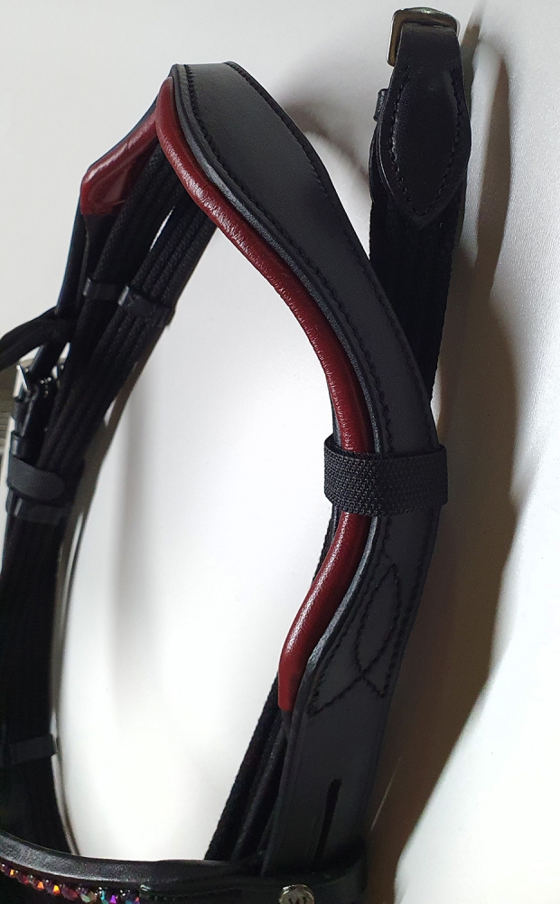 Zdjęcie Waldhausen Ogłowie X-Line Ruby  czarne z rubinowym podszyciem 